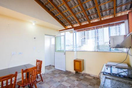 Apartamento para alugar com 111m², 2 quartos e 1 vagaCozinha/Área de serviço