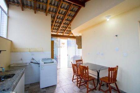 Apartamento para alugar com 111m², 2 quartos e 1 vagaCozinha/Área de serviço