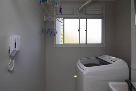 Apartamento para alugar com 65m², 2 quartos e 1 vagaÁrea de Serviço