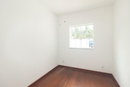 Suíte de casa para alugar com 2 quartos, 96m² em Campo Grande, Rio de Janeiro