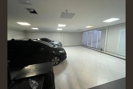 Casa de condomínio à venda com 705m², 4 quartos e 8 vagasGARAGEM