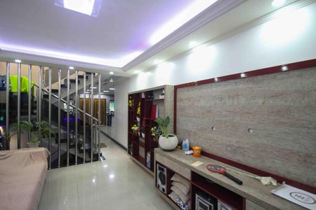 Sala de casa à venda com 3 quartos, 140m² em Vila Ivg, São Paulo