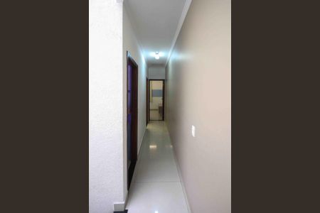 Corredor de casa à venda com 3 quartos, 140m² em Vila Ivg, São Paulo