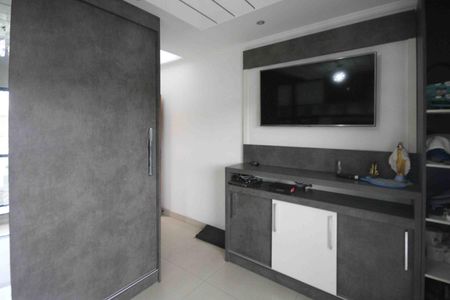 Casa à venda com 140m², 3 quartos e 2 vagasSuite