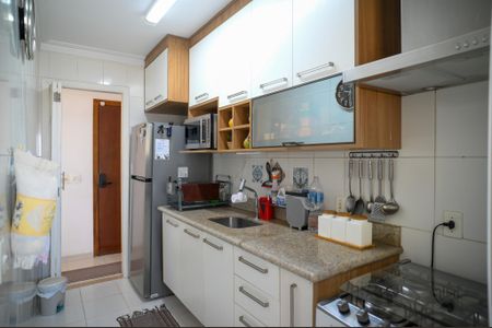 Apartamento à venda com 65m², 3 quartos e 1 vaga Apartamento à venda com 65m², 3 quartos e 1 vagaCozinha