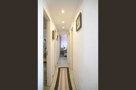 Corredor de apartamento à venda com 3 quartos, 65m² em Jardim Maria Estela, São Paulo