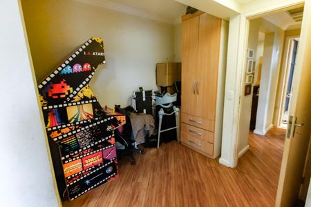 Apartamento à venda com 119m², 3 quartos e 2 vagasSuíte - armários