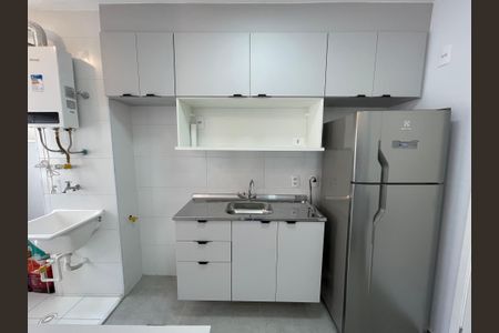 Apartamento para alugar com 39m², 2 quartos e sem vaga Apartamento para alugar com 39m², 2 quartos e sem vagaCozinha e Área de Serviço