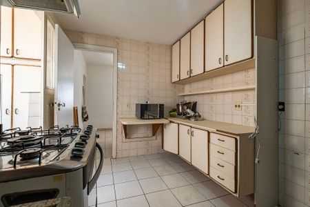 Apartamento à venda com 83m², 3 quartos e 1 vaga Apartamento à venda com 83m², 3 quartos e 1 vagaCozinha