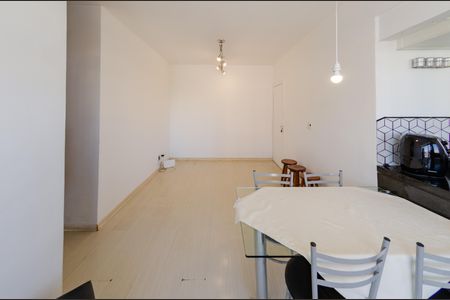 Sala de apartamento à venda com 2 quartos, 57m² em Grajaú, Belo Horizonte