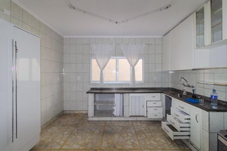 Casa para alugar com 350m², 3 quartos e 4 vagasCozinha