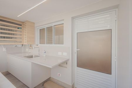 Apartamento à venda com 100m², 3 quartos e 1 vagaÁrea de Serviço