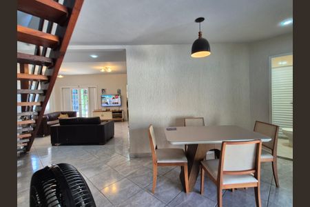 Apartamento à venda com 225m², 3 quartos e 4 vagas