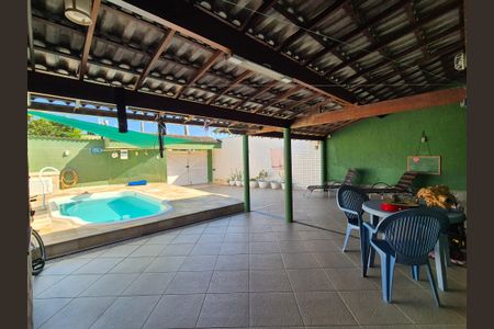 Apartamento à venda com 225m², 3 quartos e 4 vagas