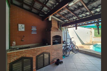 Apartamento à venda com 225m², 3 quartos e 4 vagas