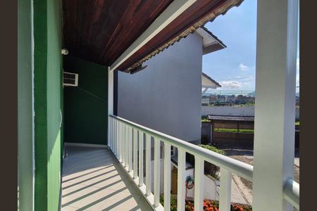 Apartamento à venda com 225m², 3 quartos e 4 vagas