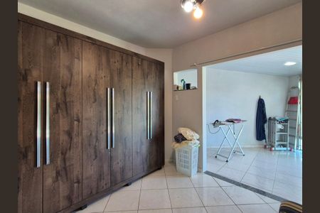 Apartamento à venda com 225m², 3 quartos e 4 vagas