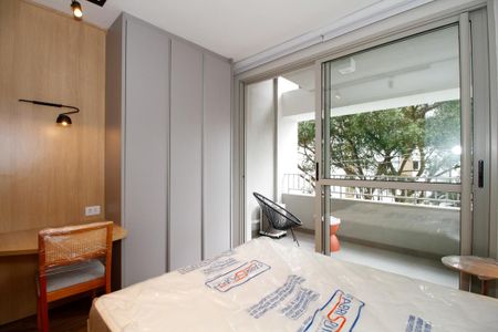 Studio à venda com 28m², 1 quarto e sem vaga Studio à venda com 28m², 1 quarto e sem vagaStudio