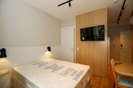 Studio à venda com 28m², 1 quarto e sem vaga Studio à venda com 28m², 1 quarto e sem vagaStudio