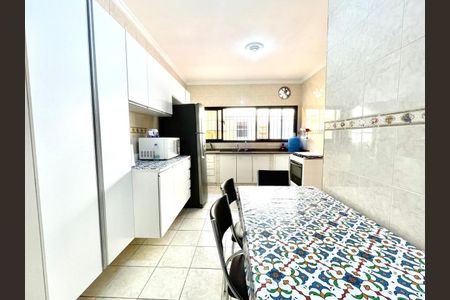 Casa à venda com 245m², 4 quartos e 3 vagasFoto 12