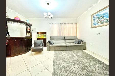 Foto 05 de casa à venda com 4 quartos, 245m² em Jardim Teresa, São Paulo