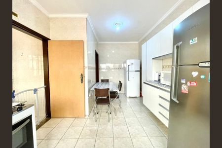 Casa à venda com 245m², 4 quartos e 3 vagasFoto 15
