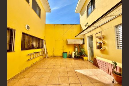 Casa à venda com 245m², 4 quartos e 3 vagasFoto 08