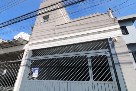 Casa à venda com 250m², 4 quartos e 2 vagasFachada