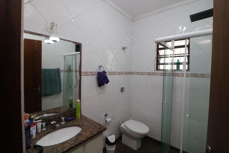 Casa à venda com 250m², 4 quartos e 2 vagasBanheiro da Suíte 3