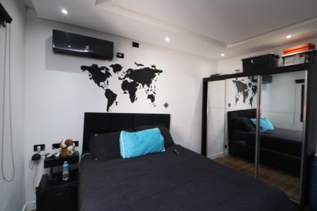 Casa à venda com 250m², 4 quartos e 2 vagasSuite 3