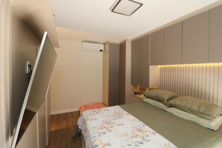 Casa à venda com 250m², 4 quartos e 2 vagasSuite