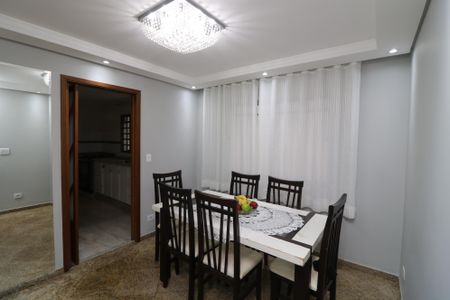 Casa à venda com 250m², 4 quartos e 2 vagasSala de Jantar