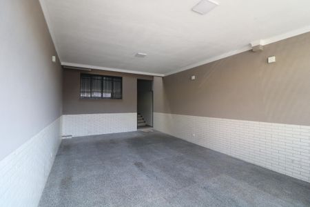 Casa à venda com 250m², 4 quartos e 2 vagasGaragem
