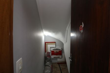 Casa à venda com 250m², 4 quartos e 2 vagasDeposito