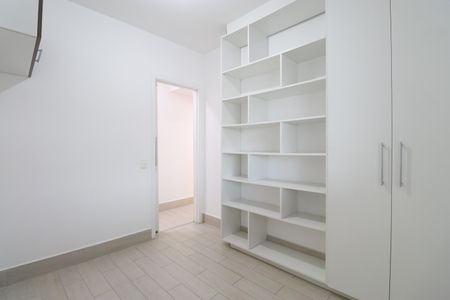 Apartamento para alugar com 93m², 2 quartos e 2 vagasQuarto