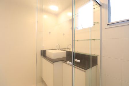 Apartamento para alugar com 93m², 2 quartos e 2 vagasBanheiro da Suíte