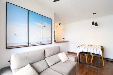 Sala  de apartamento para alugar com 2 quartos, 51m² em Vila Anastácio, São Paulo