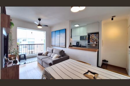 Apartamento à venda com 51m², 2 quartos e 1 vaga Apartamento à venda com 51m², 2 quartos e 1 vagaSala