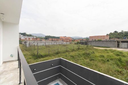 Casa para alugar com 180m², 4 quartos e 2 vagas Casa para alugar com 180m², 4 quartos e 2 vagasSacada Quarto 1 e 2