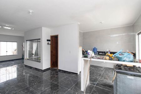Casa para alugar com 180m², 4 quartos e 2 vagas Casa para alugar com 180m², 4 quartos e 2 vagasCozinha