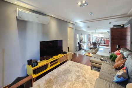 Sala de casa à venda com 4 quartos, 420m² em Parque Espacial, São Bernardo do Campo