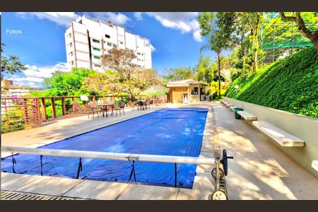 Apartamento à venda com 98m², 3 quartos e 1 vagaÁrea Comum - Piscina