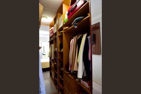 Apartamento à venda com 98m², 3 quartos e 1 vagaSuíte - Closet