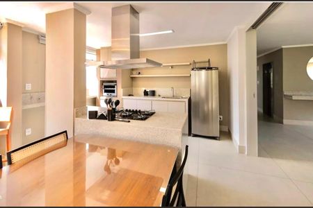 Apartamento à venda com 98m², 3 quartos e 1 vagaÁrea Comum - Espaço Gourmet