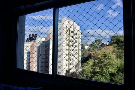 Apartamento à venda com 98m², 3 quartos e 1 vagaQuarto 2 - Janela