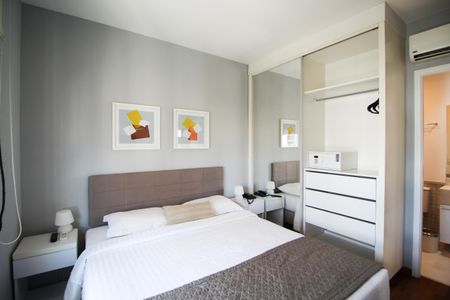 Apartamento para alugar com 60m², 2 quartos e 2 vagas Apartamento para alugar com 60m², 2 quartos e 2 vagasSuíte