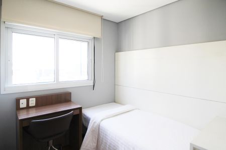 Apartamento para alugar com 60m², 2 quartos e 2 vagas Apartamento para alugar com 60m², 2 quartos e 2 vagasQuarto