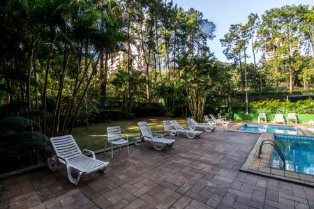 Apartamento à venda com 55m², 1 quarto e 1 vagaÁrea comum - Piscina