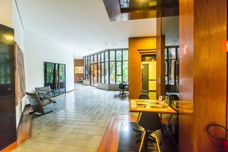 Apartamento à venda com 55m², 1 quarto e 1 vaga Apartamento à venda com 55m², 1 quarto e 1 vagaHall social