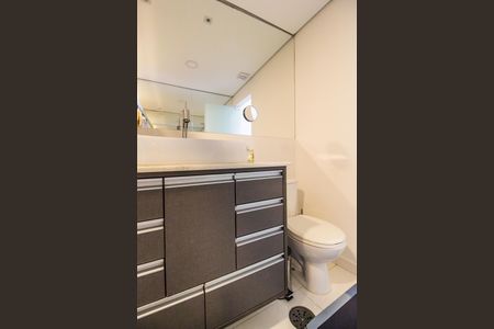 Apartamento à venda com 55m², 1 quarto e 1 vaga Apartamento à venda com 55m², 1 quarto e 1 vagaBanheiro da Suíte